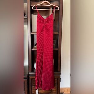 The A&F Giselle Sunburst Pleated Maxi Dress
